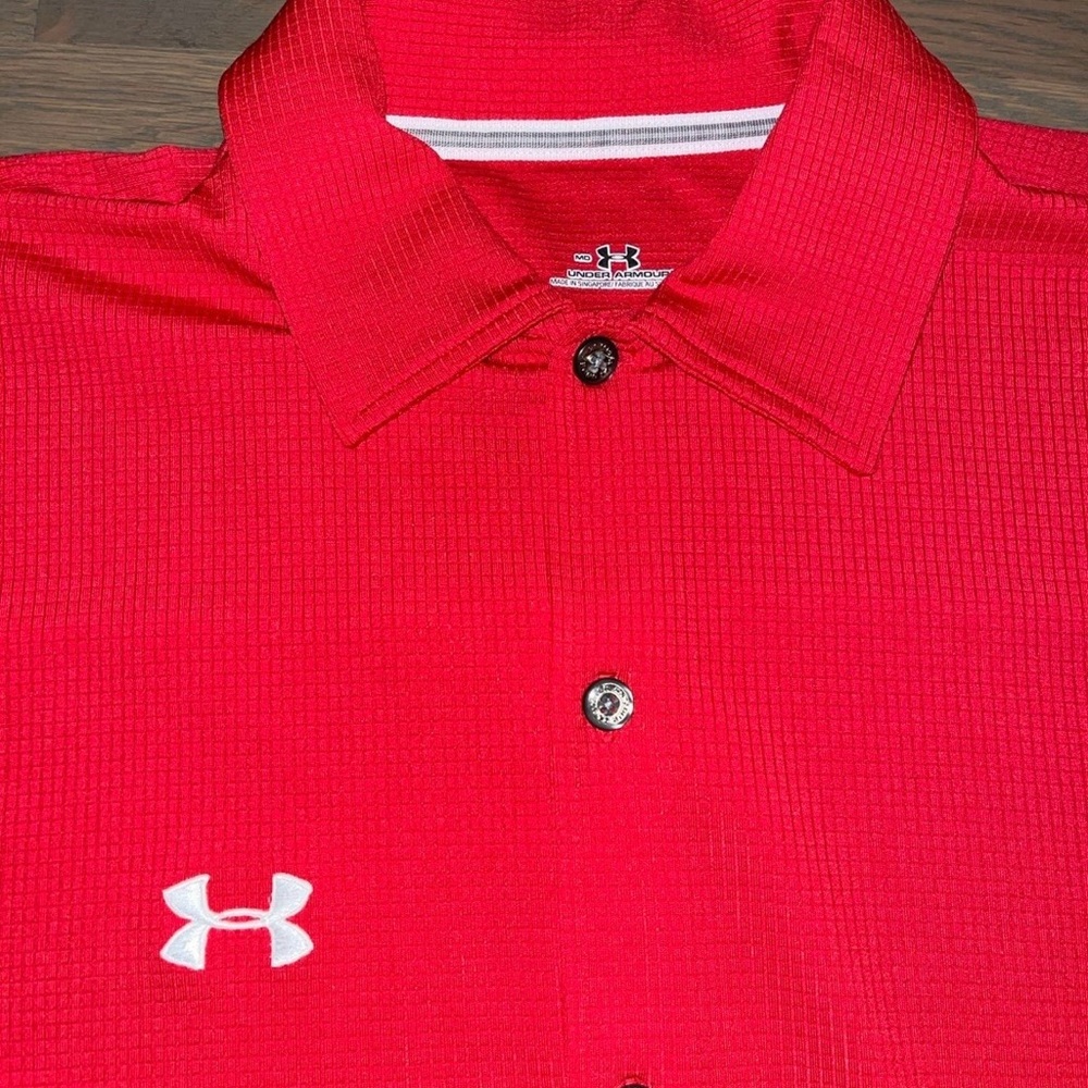 Under Armour Red Button-Front Casual Polo Shirt - Picture 4 of 7